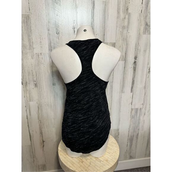 Victoria secret tank top - Picture 5 of 7